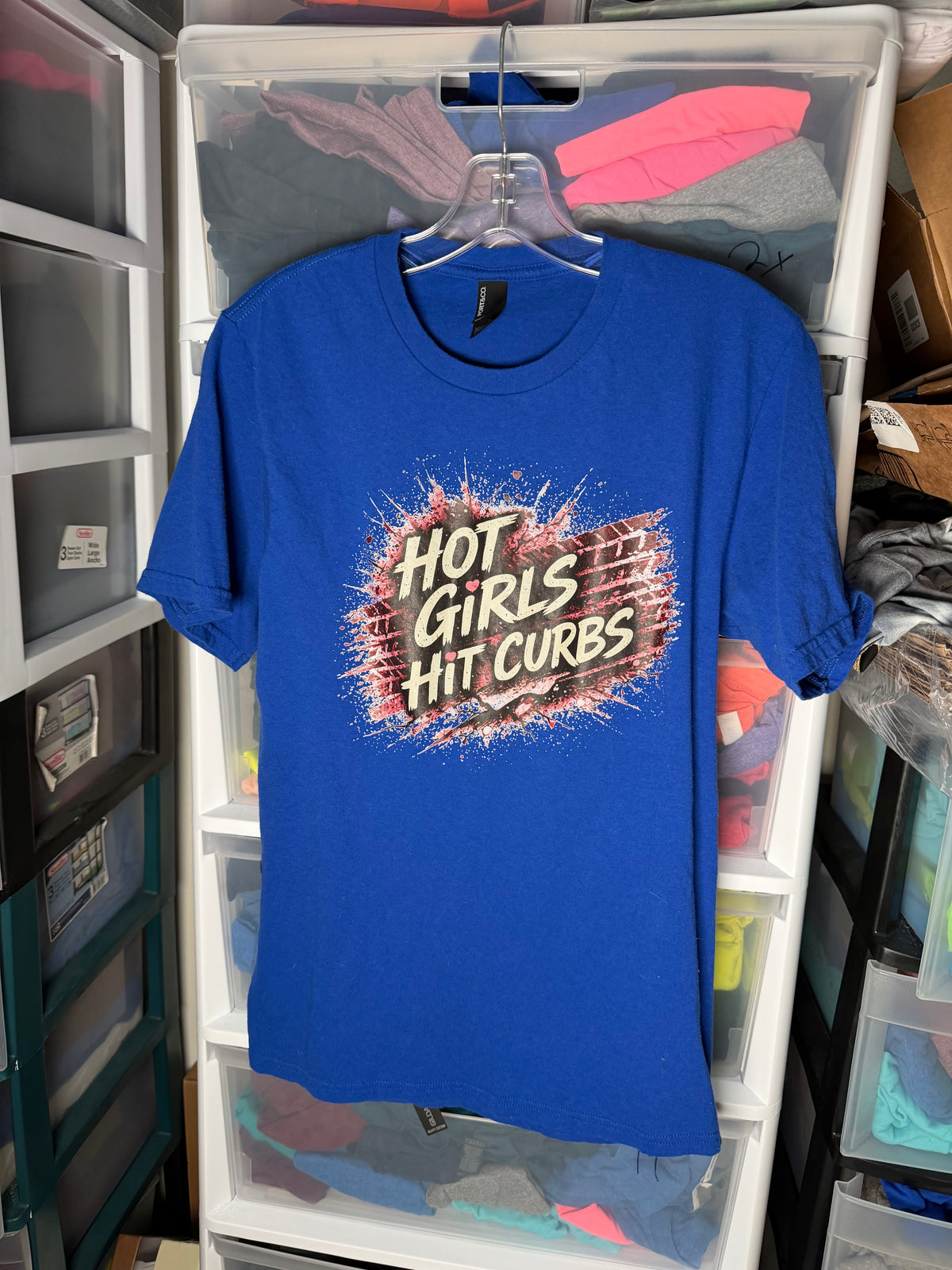 apparel back — Hot girls hit curbs