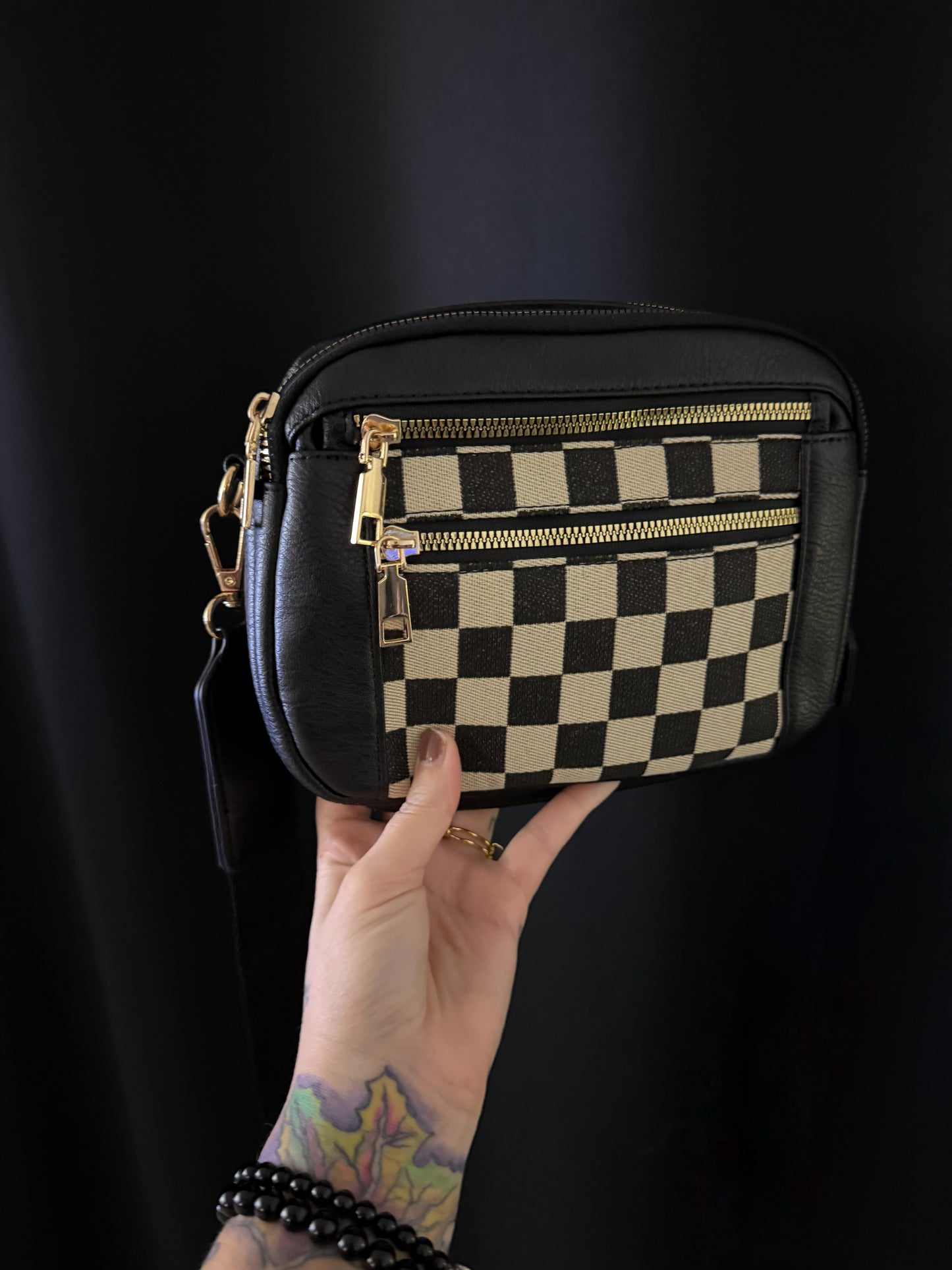 The Crossbody Bags