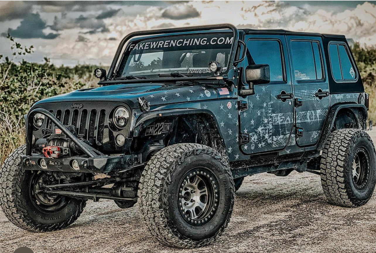 Fakewrenching windshield Banner