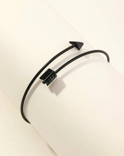 handmade bracelet product shot — Follow your arrow bracelet
